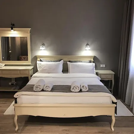 Aparthotel 3*